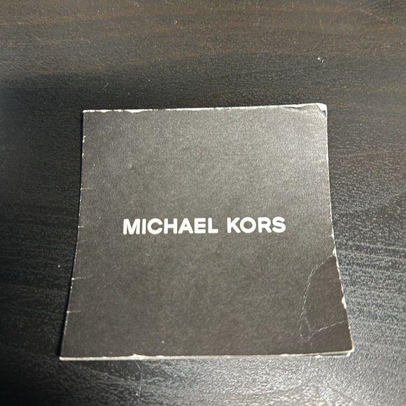 Micheal Kors Men’s Crossbody Medium Leather Monogram Cooper Flight Bag (Black) - Picture 6 of 8